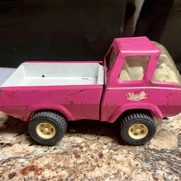 Tonka • Vintage • 1970’s • Pink • Pickup • Pressed Steel 9” • Truck - Picture 5 of 12